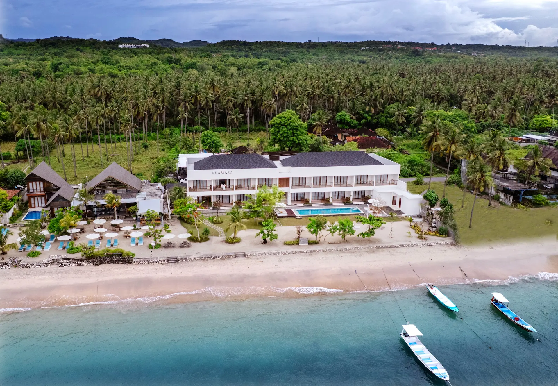 A New Coastal Icon Rises in Nusa PenidaWelcome to Khamara Beach Resort